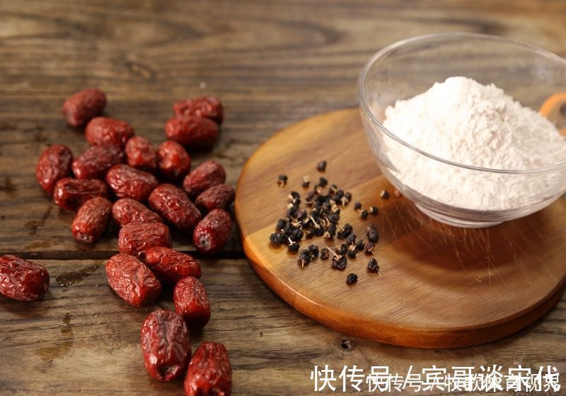 枸杞|补血养血，女人40如18，做法简单，40岁后更要经常吃