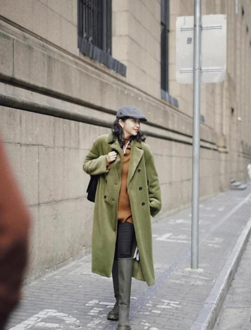有一种穿搭，叫大衣配裤子，学三木这样穿，美出新高度