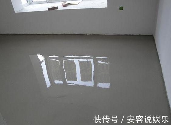 自流平|越来越多人家里不铺瓷砖了,年轻人都流行这样设计,好看又省钱