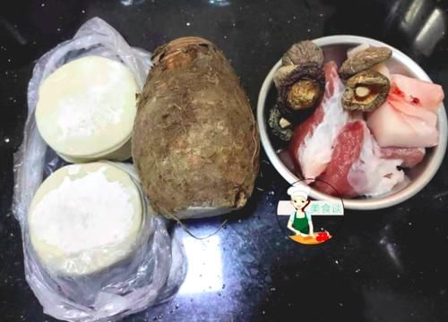  饺子|冬天，萝卜白菜靠边站，用它做馅包饺子，粉糯鲜香营养高，便宜好吃