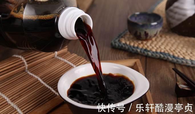 酱油到底是什么制作的生抽,老抽,味极鲜有啥区别,别再买错了