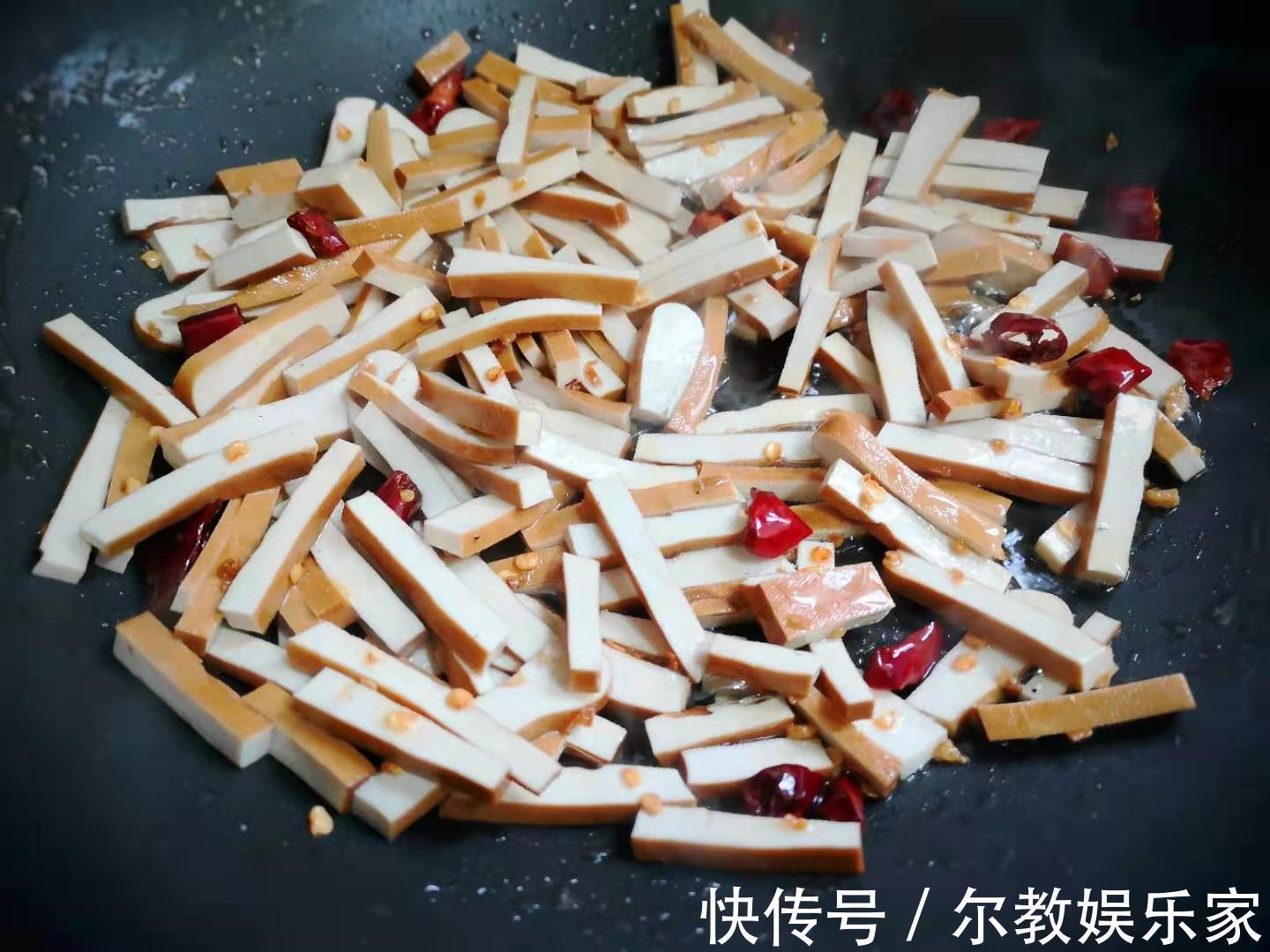 营养健康|春天,这2种素菜一起炒,清肠减脂,营养健康,女人瘦身要多吃!
