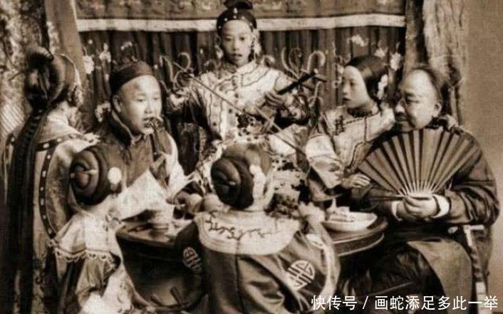 老照片|清末富裕之家是什么样的一组老照片带您看看当时的生活!