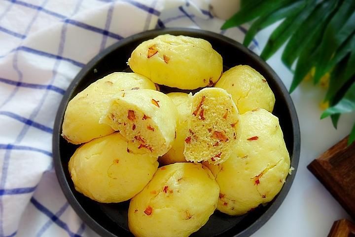 玉米粉|这发糕不用多揉面，团一团就得，比蛋糕还软还香，天天吃都不腻