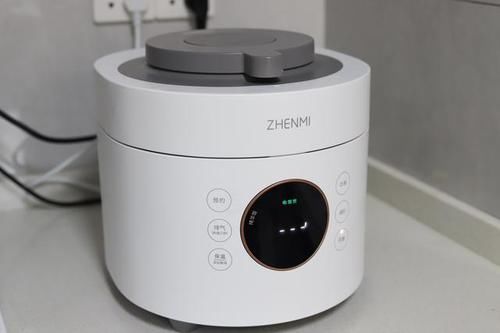 迷迭香|香喷喷的排骨焖饭，做法超简单！孩子一口气吃了两碗，想挑食都难