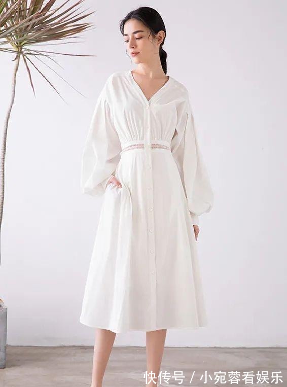 穿搭|女人穿“极简风”才是真高级,让你“看起来很贵”!