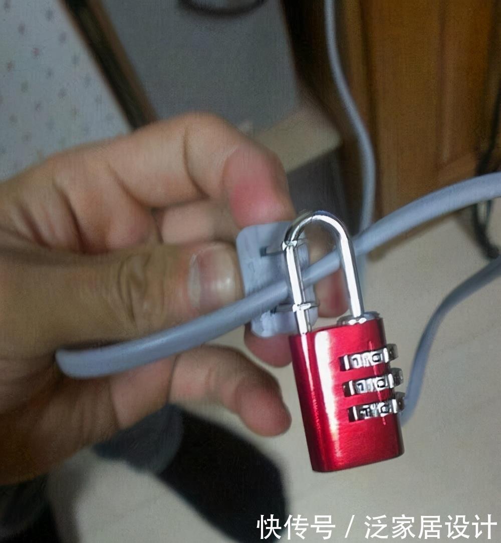 插头|用了这么多年的插座,都没注意插头上有2个孔,能有如此大的用意