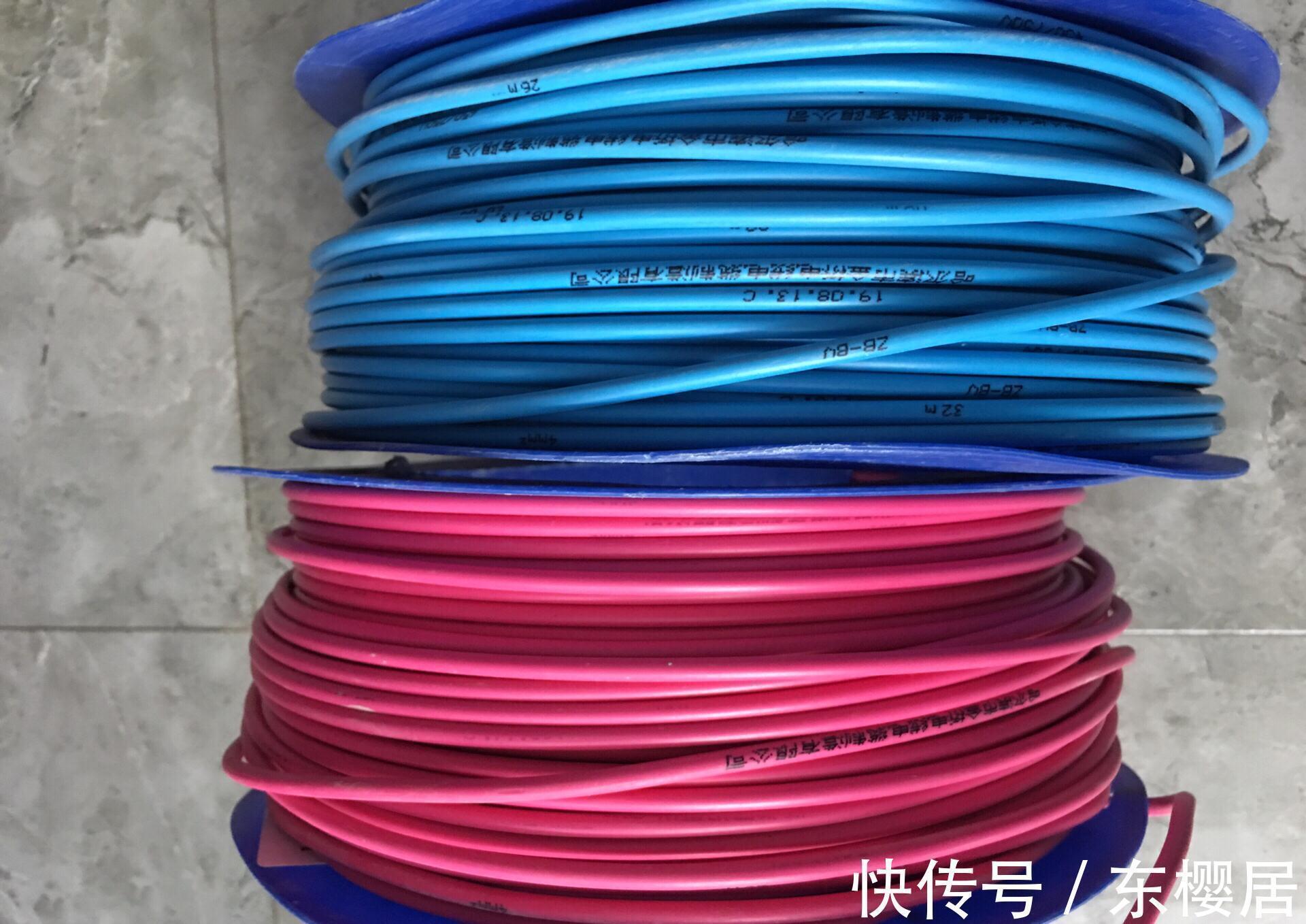 美观性|厨房装修坚持最接地气的决定，没被“坑”，而且用起来超顺手！