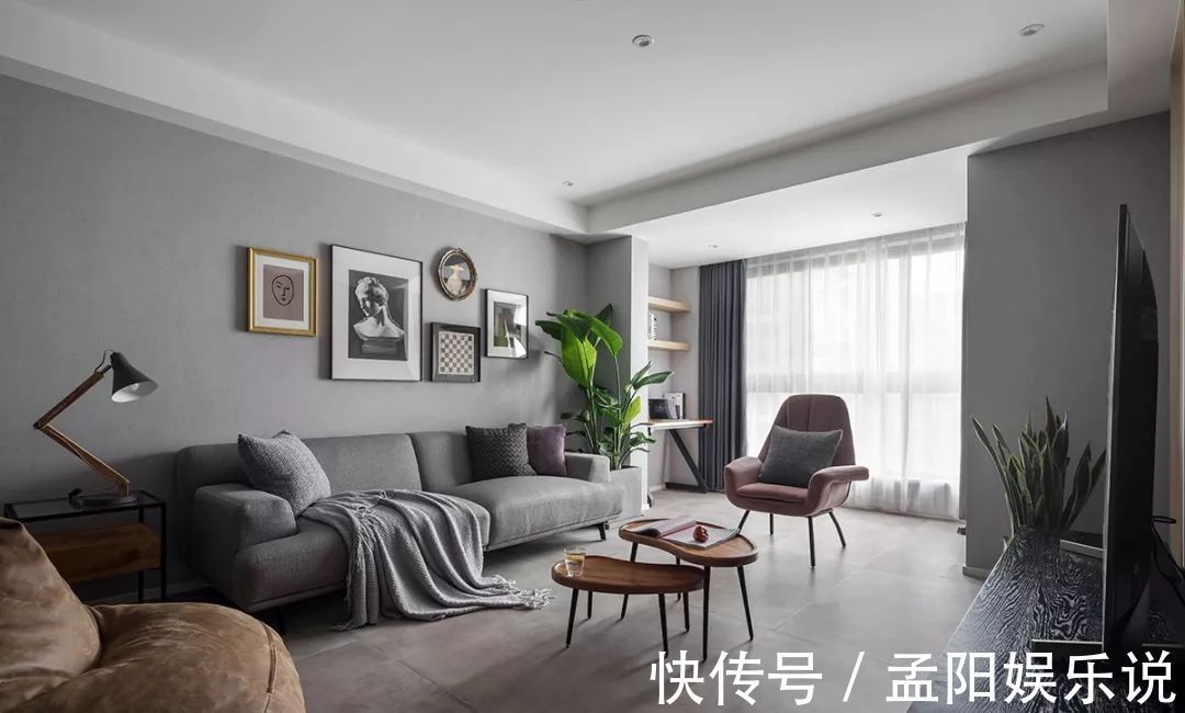 阳台|别在阳台装推拉门了,占地还不耐用!这样装立马让你家多出10平米