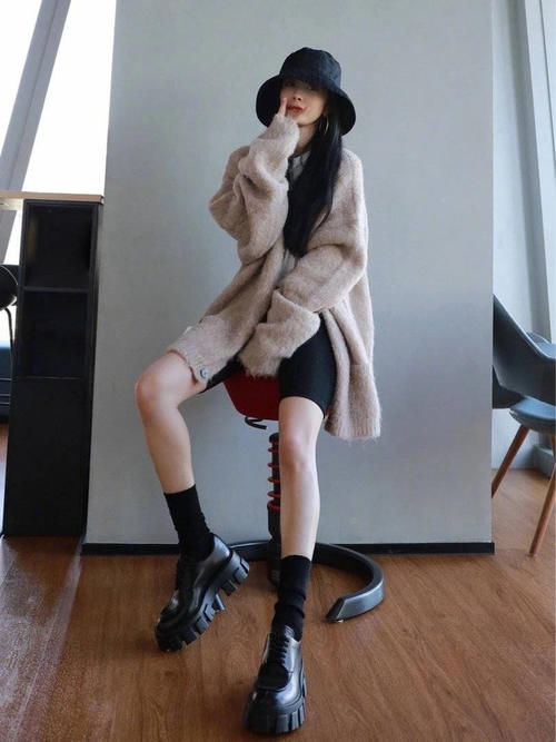 今年最想要的一双鞋，看着“丑”，但穿起来又显高又时髦