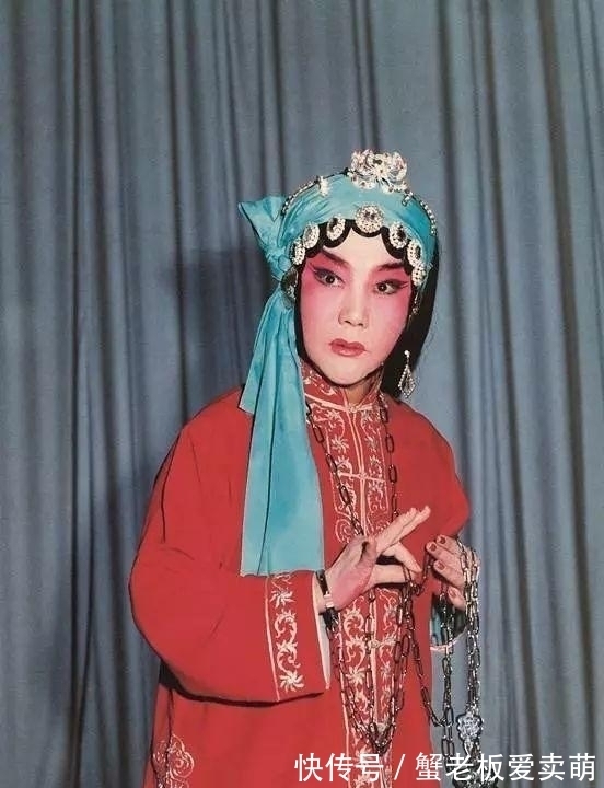 赵老&京剧名家赵燕侠能不能被称作“大师”,赵老与童芷苓等人相比如何