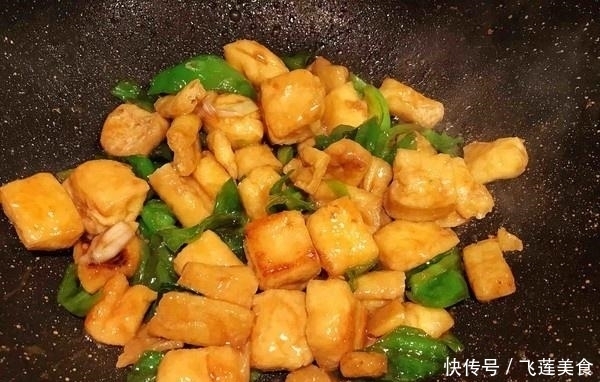 不见|炒青椒时加“一宝”,隔三差五就馋,大肚腩不见了,皮肤更细腻