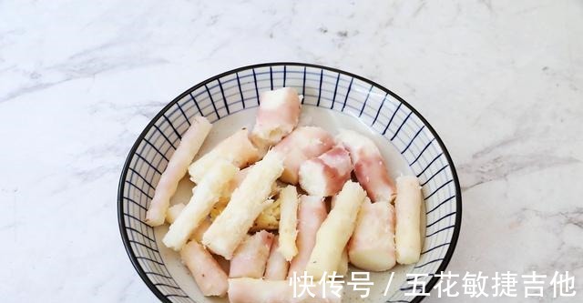 美味|在家制作山药红豆糕，好吃营养又美味，营养价值高！