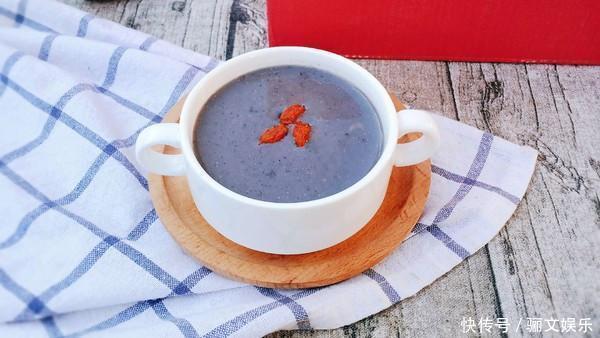 沒有吃過這道“養生米糊”,一定試一試,常吃頭發又黑又亮