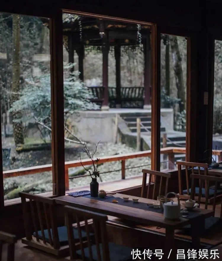 曹操$一位老僧的告诫:身边有小人,默念这2句话,随即化解