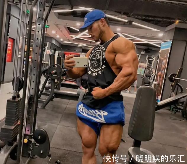 健身|肌肉健身教练，这身材这颜值，你想要这样的男朋友吗