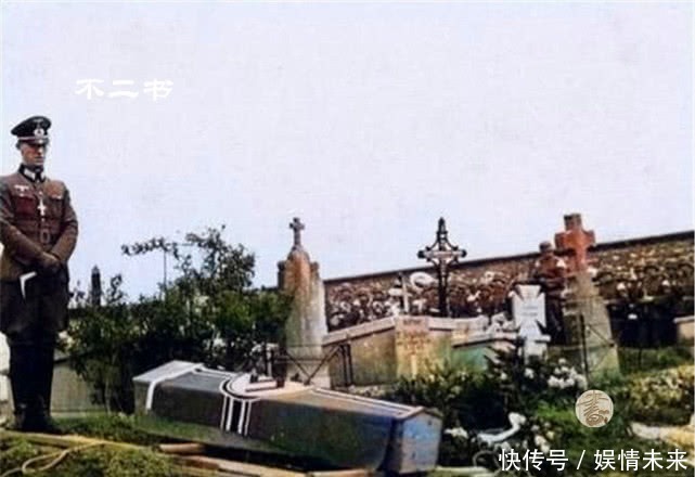 野心|上色老照片:二战中阵亡的德军士兵的葬礼,因希特勒的野心而送命