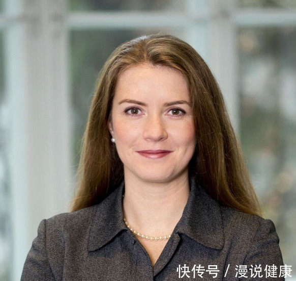 中风|每天适量喝咖啡能有效降低中风?比起喝咖啡,这4类人更需要注意