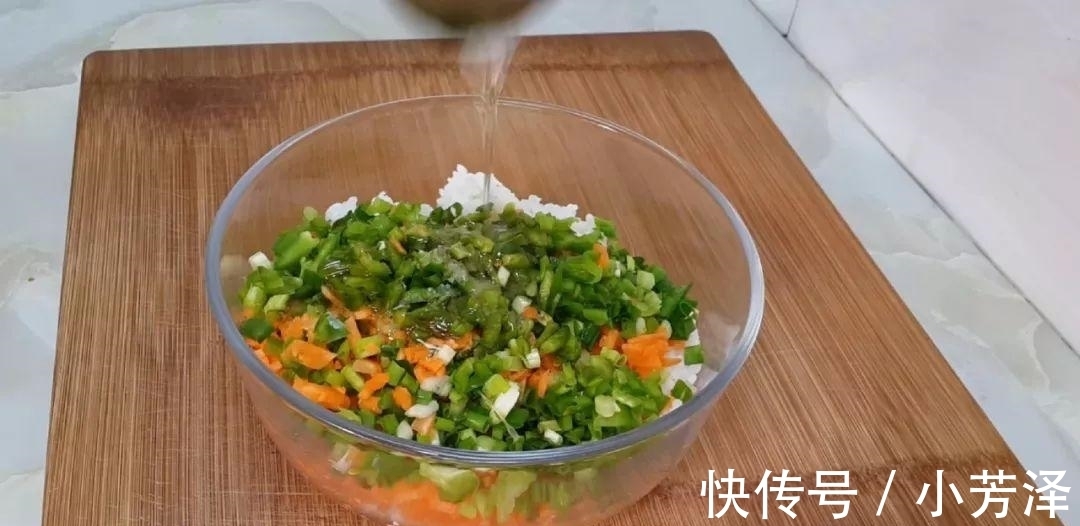 鸡蛋饼|土豆又出新吃法, 教你简单一做, 比鸡蛋饼都好吃, 大人小孩都爱吃