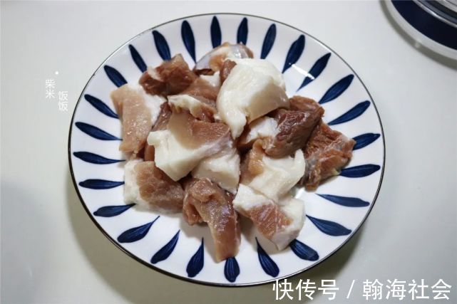 食用碱|馄饨的家常做法，从擀皮到调馅全教你，汤鲜肉香，太好吃了