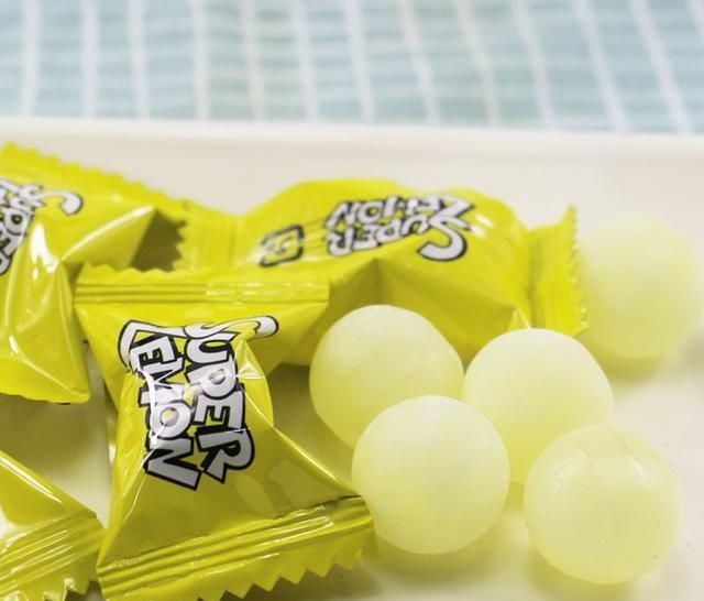 口味|糖果不一定都是甜甜的,这些“沙雕口味”的糖果,你有没有吃过