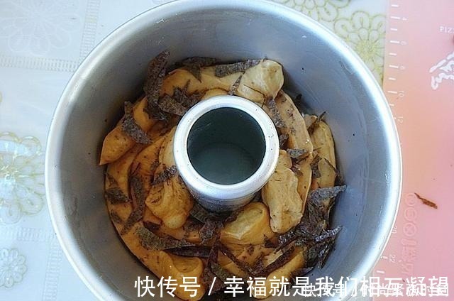 海苔|这是我吃过的最好吃的面包，没有之一，不用造型，做法真简单！