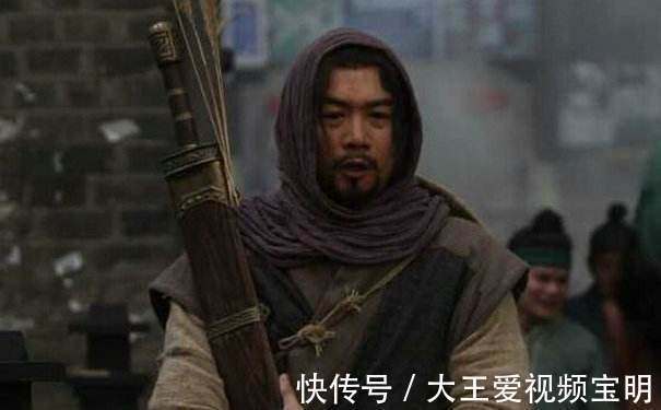 林冲!梁山最憋屈的好汉,斗林冲,战索超,能敌鲁智深,却一生不得志