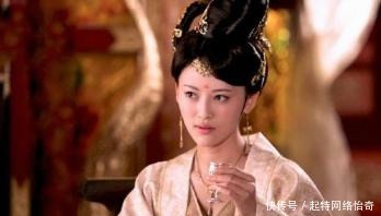 皇帝|她想成为女皇帝，用丈夫来利用自己亲母，最后和母亲合谋毒死父亲