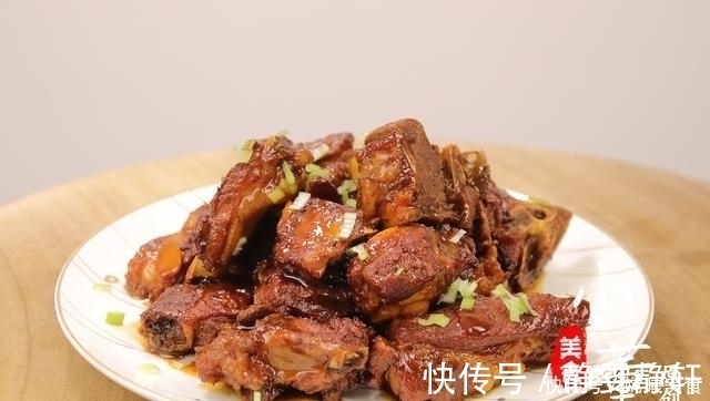做法|红烧排骨，很多人都做错了，小董教你秘制做法，简单又好吃