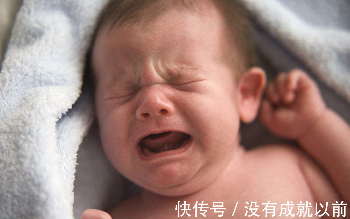 剖腹产|分娩痛苦的不只宝妈,还有产道里的宝宝,孕妇生产前努力,娃有福