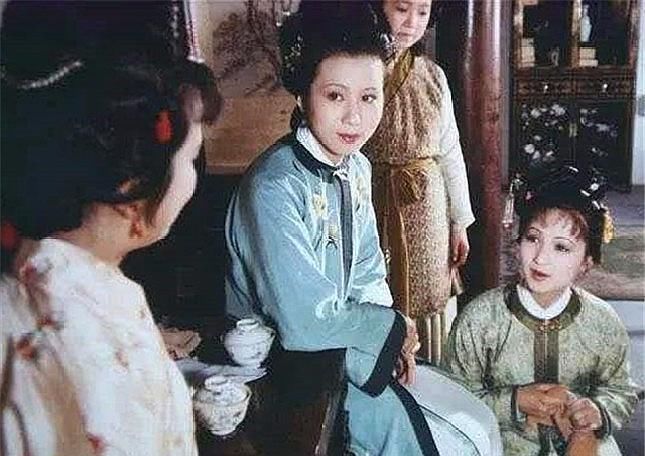 探春@红楼梦李纨最中意的“宝玉二奶奶”既非宝钗亦非黛玉,而是她