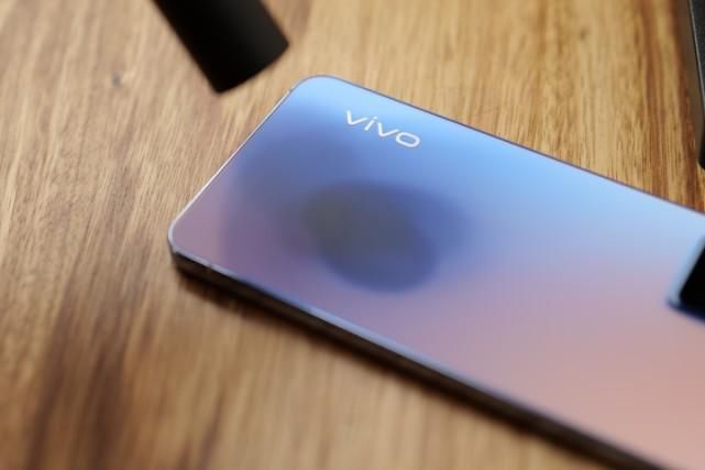 评测|一部手机告诉你什么是自然之美，vivo S10 Pro首发评测