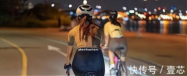 健美|美女爱骑行，虽然大腿看起来粗壮，但是依旧难以掩盖健美身材