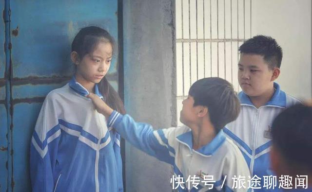 秦昊|“妈妈,我被同学打了”,妈妈的不同回应,直接影响孩子的人生