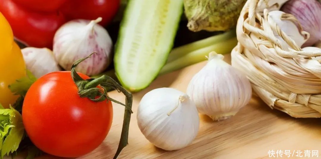 血管|三伏多喝这碗汤！西红柿+它，防癌、护血管高手！不是鸡蛋、土豆