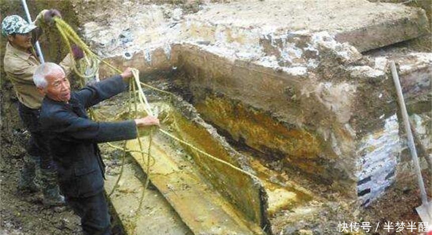 老人|考古专家要挖自家祖坟,老人要阻止,专家却说挖了才是真正的保护!