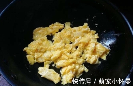 金不换|秋后的“金不换”,补铁是菠菜的2倍,炒一炒就上桌,吃着香