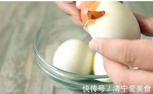 湿疹|“滚蛋疗法”到底靠不靠谱?是时候让你见识它的神奇和无所不能了