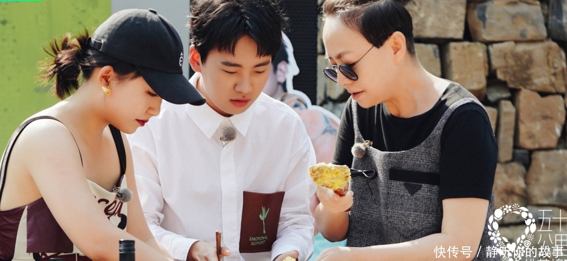 郑爽|作品高达30多部,与赵丽颖合作了三次,却被宋丹丹逼问演过什么