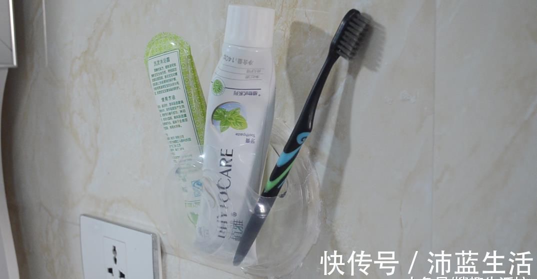 废物|圆形打包盒别扔了, 改造一下, 放在卫生间里有大用处, 省钱又实用