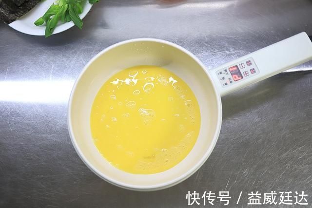 胡萝卜|六一儿童节,给小宝宝做的胡萝卜饭团好看又好吃,大人都想吃