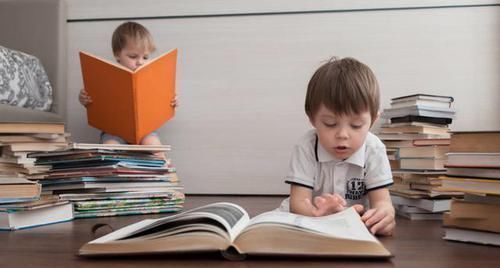 美妆博主|10岁小女孩分享“护肤照”,评论区引发热议,网友:这孩子没救了