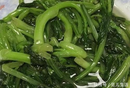 一位97年准妈妈的孕妇餐火了，无人照料自己做懒人饭，网友：心疼