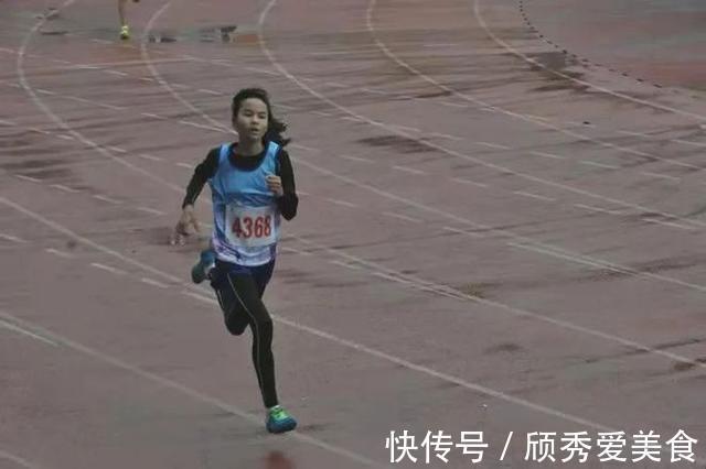 吴同学|天才出现?11岁女学霸因跑得太快,被喊“闪电侠”!全校男生都跑不过她
