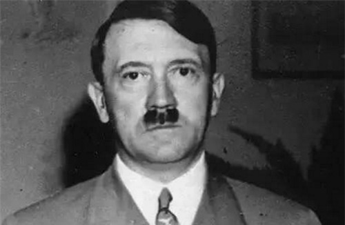 扩充|短短20年,希特勒让德国军队从10万扩充到1100万,他是怎么做到的