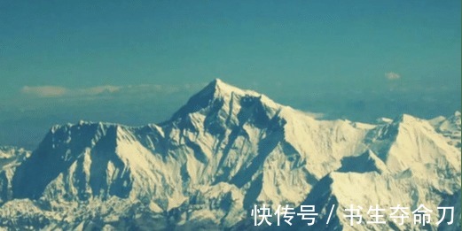 才子$佛中异类仓央嘉措,曾写出”不负如来不负卿“,其上句更美!