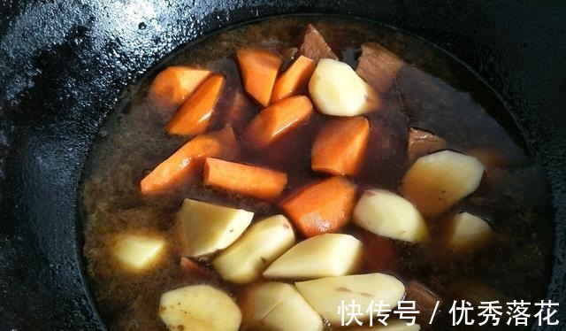 牛肉|土豆和牛肉搭配,这样做鲜美入味,牛肉软烂,大人孩子都很爱吃!