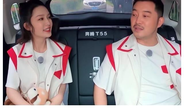 谭松韵|《奔跑吧9》换民国服装，五位女神很养眼，而男生的造型更惊艳