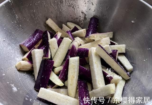 肉末|秋后也可以放心吃茄子，教你一个做法，茄子美味下饭，营养又健康
