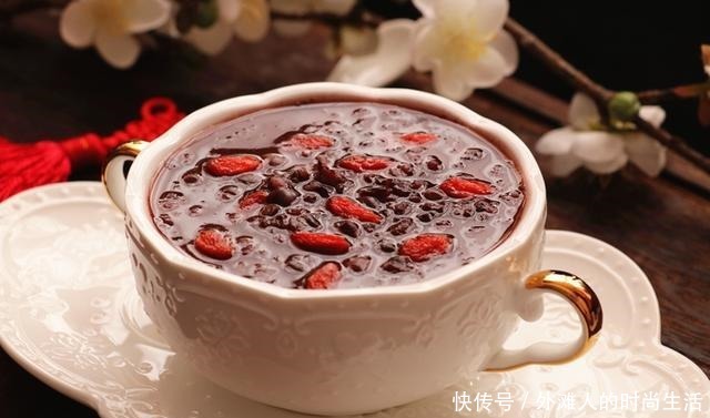 冬天,吃黑豆黄豆不如吃它,每天吃点不怕冷,精神饱满真舒坦